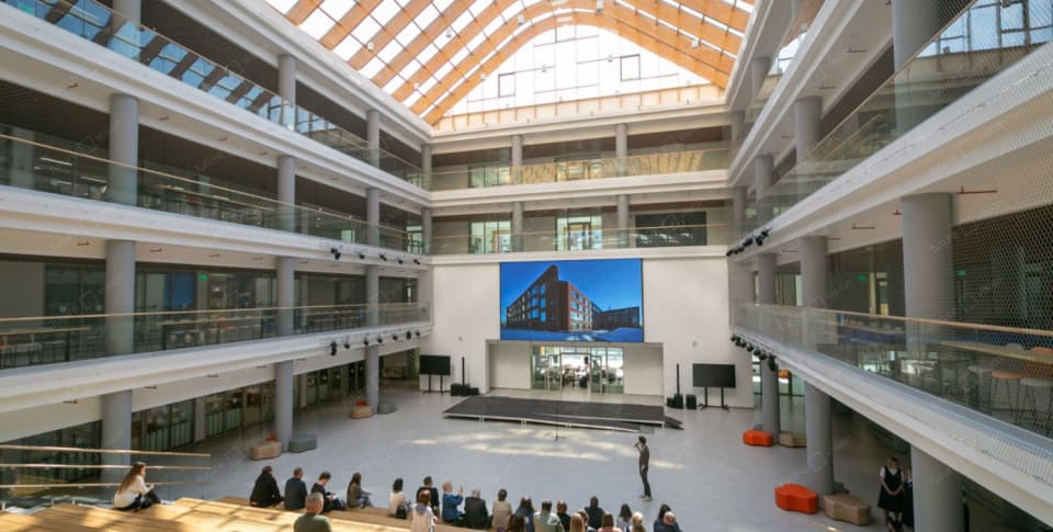 Светодиодный экран, Средняя Общеобразовательная Школа № 220